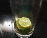 A picture of step 2 of Orange-Pomegranat Cooler.