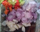 Foto langkah ke 1 dari resep Nasi goreng nasimerah.