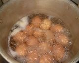 Foto langkah ke 1 dari resep Semur telur simple.