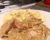 Foto del paso 4 de la receta: Pollo con crema a La Planchetta