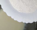 A picture of step 5 of Flag cake without oven.