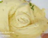 A picture of step 1 of Moong dal dahi vada.