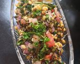 स्प्राउट चाट (sprout chat recipe in marathi) रेसिपी स्टेप 5 फोटो 
