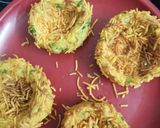 A picture of step 5 of Paneer egg aalu nest.