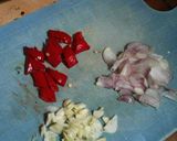 Foto langkah ke 2 dari resep Tumis cumi hitam.