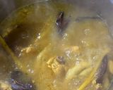 Foto langkah ke 4 dari resep Ayam Rempah Kuning.