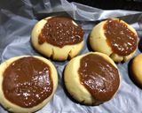 Foto del paso 5 de la receta: Pepas con Membrillo o Dulce de Leche