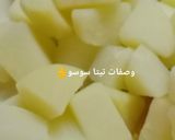 صورة لخطوة 1 من وصفة بطاطس ببواقى اللحمة