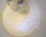 Foto langkah ke 5 dari resep Cream cheese marble brownies.