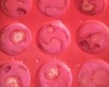 Foto del paso 4 de la receta: 🍧Postrecitos de gelatina y yogurt de frutillas 🍧