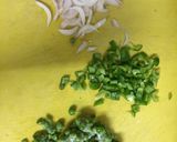 A picture of step 2 of Hariyali pulav.