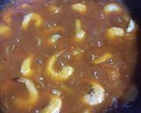 Foto langkah ke 3 dari resep Udang Saos Padang Bunga Bawang.