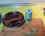 Foto del paso 1 de la receta: Cocer buey de mar fresco