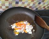 Foto langkah ke 2 dari resep Telur dan Tempe Masak Kecap Simpel Lezat.