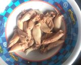 Foto langkah ke 2 dari resep Tumis Cumi Asin Tanpa Minyak.