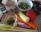 Zupa minestrone z ciecierzycą krok przepisu 1 zdjęcie