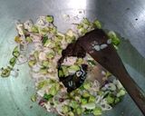 Foto langkah ke 2 dari resep Enthung-Enthung Udang Kering (Rebon).