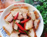 Hình bước làm 1 của món Thịt heo quay kho cải chua