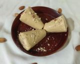 A picture of step 5 of Mawa badam kulfi.