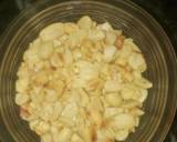 Peanut butter ice cream with banana caramel cake recipe step 1 photo