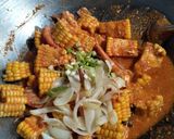 Foto langkah ke 8 dari resep Udang jagung saus padang.