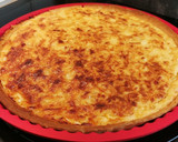Foto del paso 9 de la receta: Quiche a los 5 Quesos con Cebolla