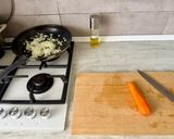 A picture of step 6 of Суп с крупами, бобовыми и шампиньонами.