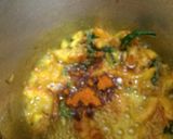 A picture of step 4 of Dry peas aloo masala sandwich.