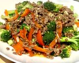 Foto langkah ke 7 dari resep Stir Fry Broccoli and Ground Beef.