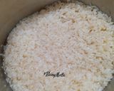 A picture of step 1 of Kanchipuram Idli.