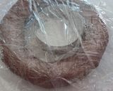 Foto del paso 4 de la receta: Roscón de chocolate con lacasitos y nata