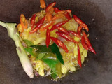 Ayam Goreng Kunyit