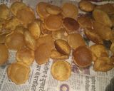 सूजी,आटे के गोलगप्पे (suji aate ke golgappe recipe in Hindi) रेसिपी चरण 3 फोटो