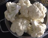 Foto del paso 3 de la receta: Coliflor con verduras estilo arroz tres delicias frito oriental