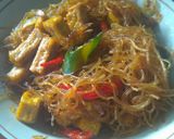 Foto langkah ke 2 dari resep Bihun tahu kecap.