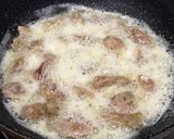 รูปขั้นตอนการทำที่ 3 ของ หมูชุบแป้งทอดราดซอสพริกไทยดำ