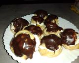 Foto del paso 9 de la receta: Profiteroles rellenos y bañados de ganache