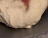 Foto del paso 1 de la receta: A falta de chicharrones, bueno es el tocino 🥓 Pan amasado