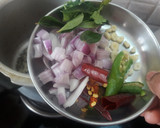 பச்சை தக்காளி  கூட்டு ரெசிபி ஸ்டேப் 2 புகைப்படம்