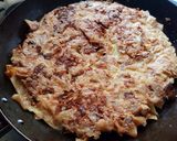 A picture of step 3 of Mexican Egg Tortilla.