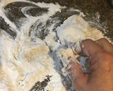 Foto del paso 2 de la receta: Panadería: Facturas de grasa (hojaldre criollo)