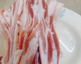 Hình bước làm 1 của món Thịt ba chỉ cuộn khoai tây