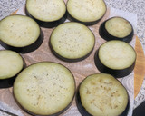 Foto del paso 1 de la receta: Tiras de berenjena con miel en freidora de aire