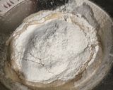 صورة لخطوة 2 من وصفة كيكة الشكولاتة والمكسرات