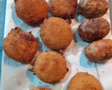 A picture of step 4 of Chicken Spring cheese cutlets.