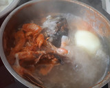 Foto del paso 3 de la receta: Fideos tostados con rape y marisco