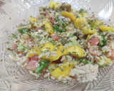 Foto del paso 1 de la receta: Ensalada de arroz, mango, aguacate y salmón