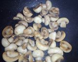 Foto del paso 2 de la receta: Champiñones Salteados más vegetales y fideos Schraube