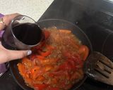 Foto del paso 5 de la receta Lomo en salsa con champiñones y zanahoria
