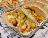 Foto del paso 4 de la receta: Tacos de patatas, cheddar, queso, y lomo adobado